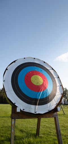 Archery target (Companies site services image without copy)